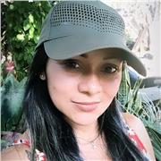 Profesora de matemáticas, apasionada por enseñar con amor y disciplina. 
Ser maestra es mi vocación y por ello me gusta prepararse continuamente para estar a la vanguardia para brindar siempre de mi lo mejor